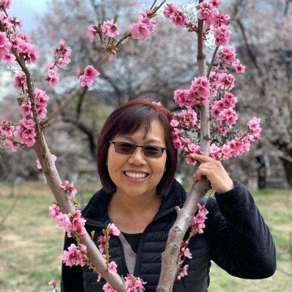 Meet your Posher, Emily - Picture 1 of 1